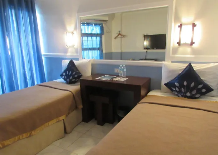 Oyster Plaza Hotel