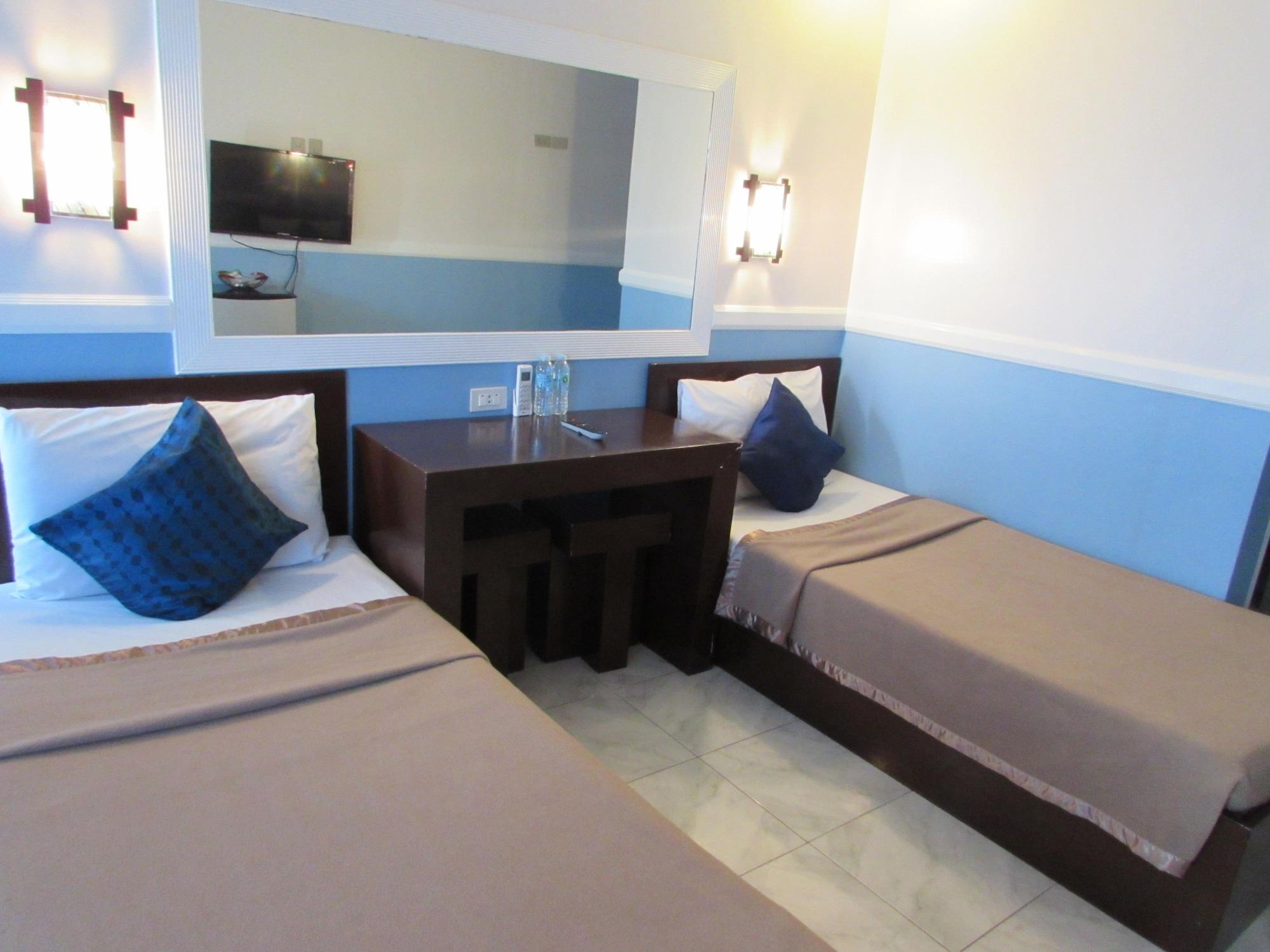 Hotel Oyster Plaza 3*