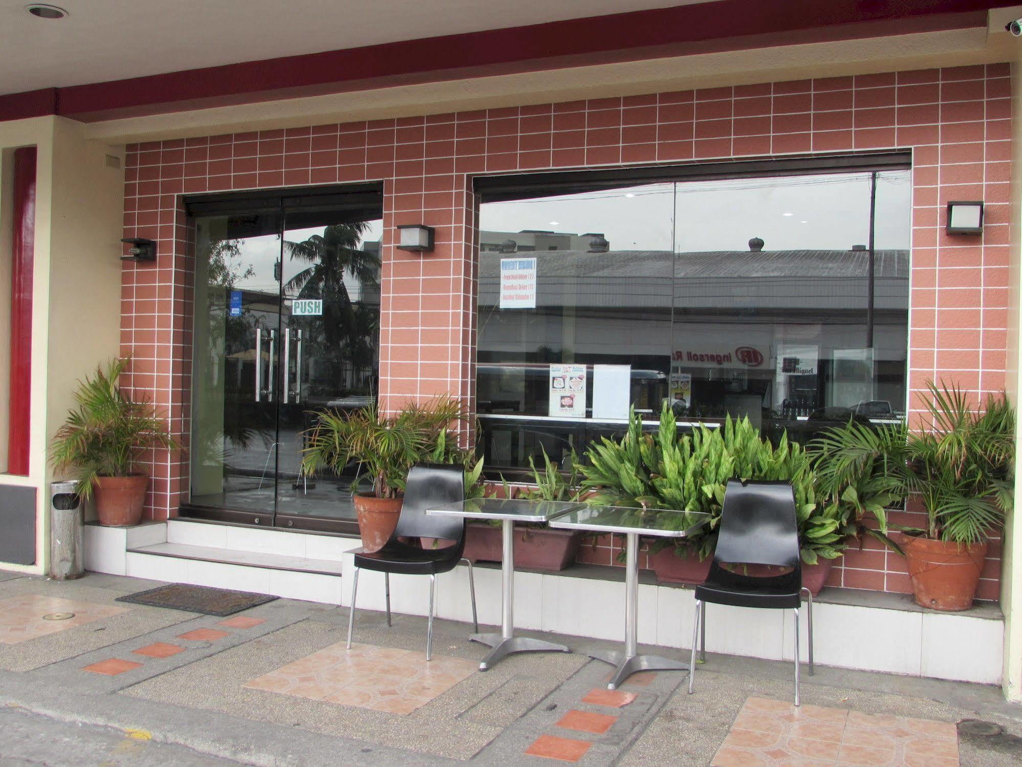 Oyster Plaza Paranaque City